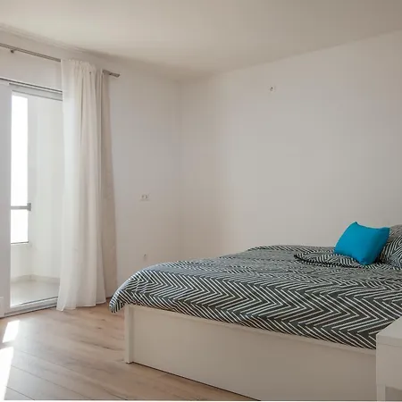 Penthouse Mak 公寓 马卡尔斯卡