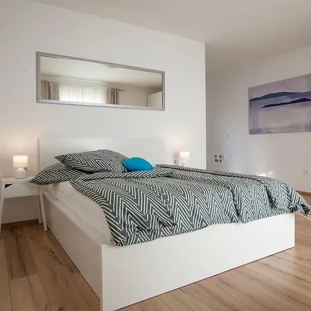 Penthouse Mak Appartamento *