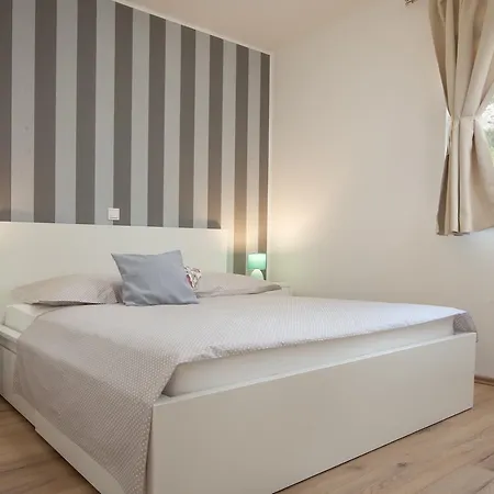 Penthouse Mak Apartment *